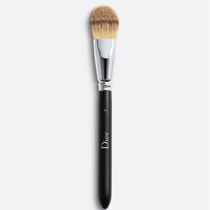Dior Backstage Brush N° 11